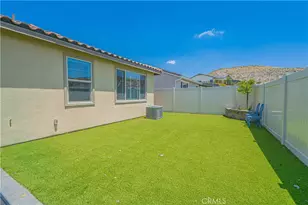 28824 Rise Ct, Canyon Country, CA 91350 - Photo 37