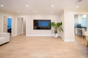15500 Chatsworth St, Mission Hills (San Fernando), CA 91345 - Photo 3