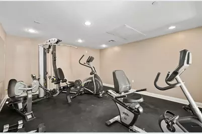 6938 Laurel Canyon #108, North Hollywood, CA 91605 - Photo 5