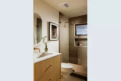 5267 Ventura Canyon Avenue, Sherman Oaks, CA 91401 - Photo 23