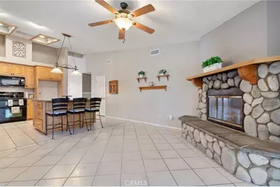 42307 61st St W, Quartz Hill, CA 93535 - Photo 9