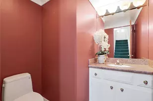6244 Shoup Ave, Woodland Hills, CA 91367 - Photo 15
