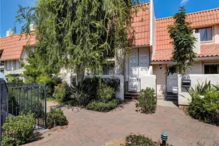 6244 Shoup Ave, Woodland Hills, CA 91367 - Photo 27