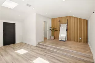 21231 San Miguel St, Woodland Hills, CA 91364 - Photo 17