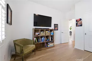 28629 Plume, Saugus, CA 91350 - Photo 11
