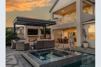 28629 Plume, Saugus, CA 91350 - Photo 3