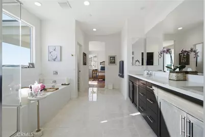 28629 Plume, Saugus, CA 91350 - Photo 47