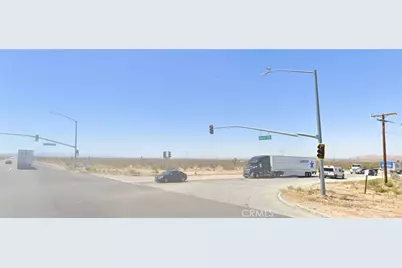 16500 Pearblossom Highway, Palmdale, CA 93591 - Photo 7