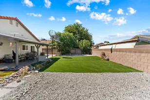 44629 Pinon Springs, Lancaster, CA 93535 - Photo 21