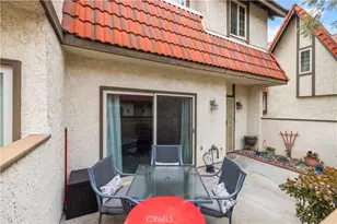 17955 River Cir, Canyon Country, CA 91387 - Photo 47