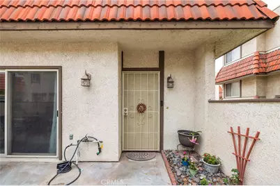 17955 River Circle #4, Canyon Country, CA 91387 - Photo 45