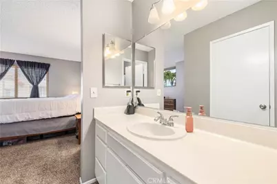 17955 River Circle #4, Canyon Country, CA 91387 - Photo 35