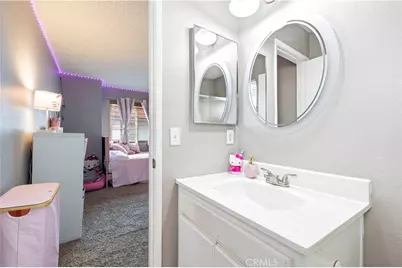 17955 River Circle #4, Canyon Country, CA 91387 - Photo 27