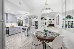 23515 Meriden, Valencia, CA 91354 - Photo 5
