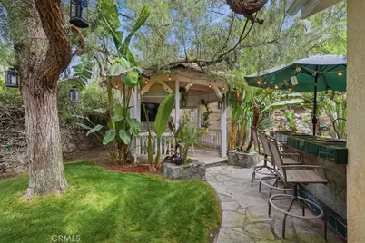 23515 Meriden, Valencia, CA 91354 - Photo 19