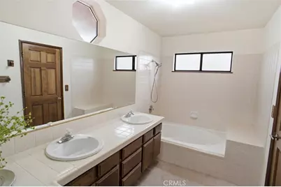 43836 Emile Zola Street, Lancaster, CA 93535 - Photo 29
