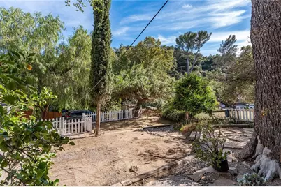 21857 Koontz Way, Topanga, CA 90290 - Photo 11