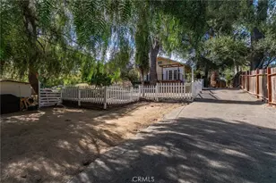 21857 Koontz Way, Topanga, CA 90290 - Photo 3