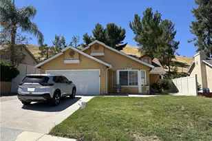 28243 Royal, Castaic, CA 91384 - Photo 1