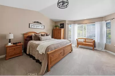 29053 Raintree Lane, Saugus, CA 91390 - Photo 21