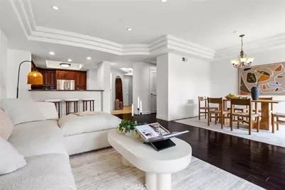 12044 Hoffman #303, Studio City, CA 91604 - Photo 1