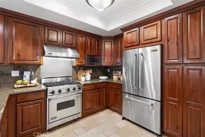 12044 Hoffman #303, Studio City, CA 91604 - Photo 9