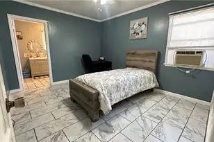 19400 Scroll, Reseda, CA 91335 - Photo 9