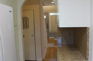 10221 De Soto Ave, Chatsworth, CA 91311 - Photo 9