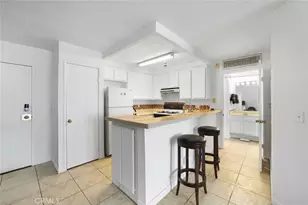 5143 Bakman, North Hollywood, CA 91601 - Photo 5