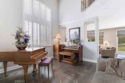 12119 Via Santa Barbara, Sylmar, CA 91342 - Photo 5