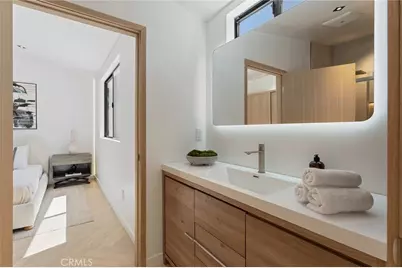 5500 Fenwood, Woodland Hills, CA 91367 - Photo 29