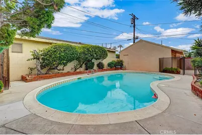 13017 Cumpston Street, Sherman Oaks, CA 91401 - Photo 35