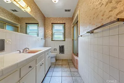 13017 Cumpston Street, Sherman Oaks, CA 91401 - Photo 27