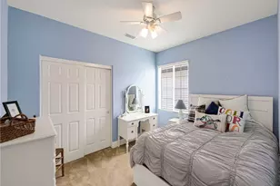 24334 Las Palmas, Valencia, CA 91355 - Photo 13