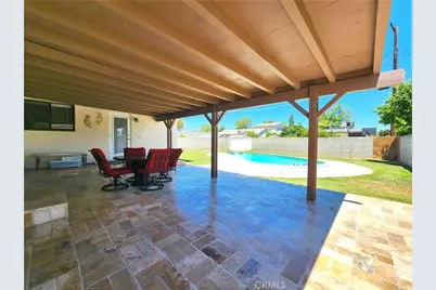 10014 Gaviota, Granada Hills, CA 91343 - Photo 5