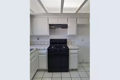 1012 Chagal, Lancaster, CA 93535 - Photo 9