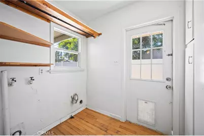 20957 Community Street, Canoga Park, CA 91304 - Photo 11