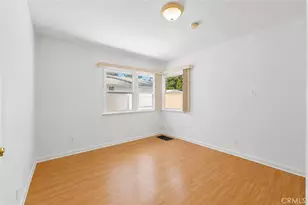20957 Community St, Canoga Park, CA 91304 - Photo 11