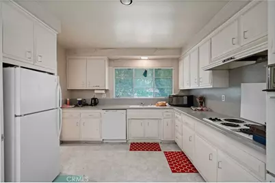 4300 Vanalden Avenue, Tarzana, CA 91356 - Photo 15