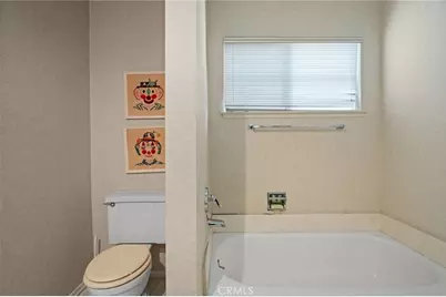 4300 Vanalden Avenue, Tarzana, CA 91356 - Photo 27