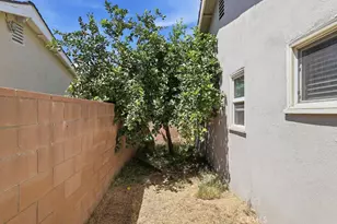 16126 Rinaldi St, Granada Hills, CA 91344 - Photo 49