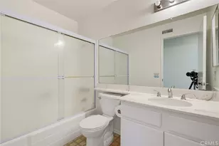 27245 Via Marcia, Saugus, CA 91350 - Photo 29