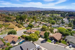 27245 Via Marcia, Saugus, CA 91350 - Photo 41