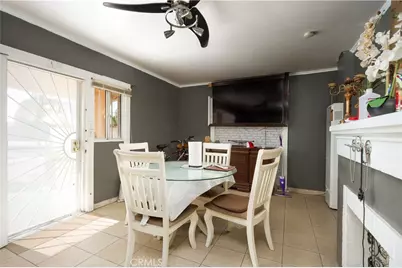 905 Q Street, Bakersfield, CA 93304 - Photo 3
