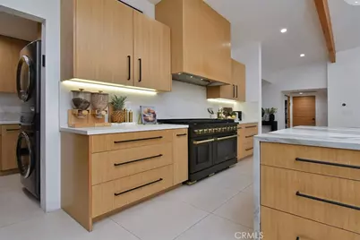 5531 Hermitage, Valley Village, CA 91607 - Photo 13
