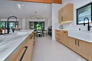 5531 Hermitage, Valley Village, CA 91607 - Photo 11