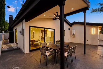 21407 Mulholland Drive, Woodland Hills, CA 91364 - Photo 49