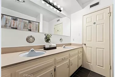 10527 Colebrook Street, Shadow Hills, CA 91040 - Photo 19