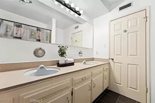 10527 Colebrook St, Shadow Hills, CA 91040 - Photo 19