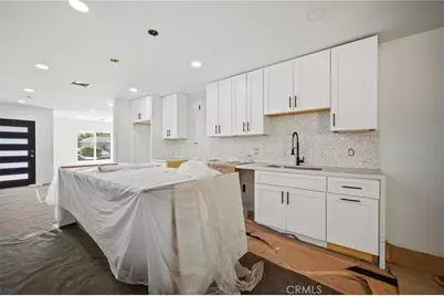 5776 Hesperia Avenue, Encino, CA 91316 - Photo 3